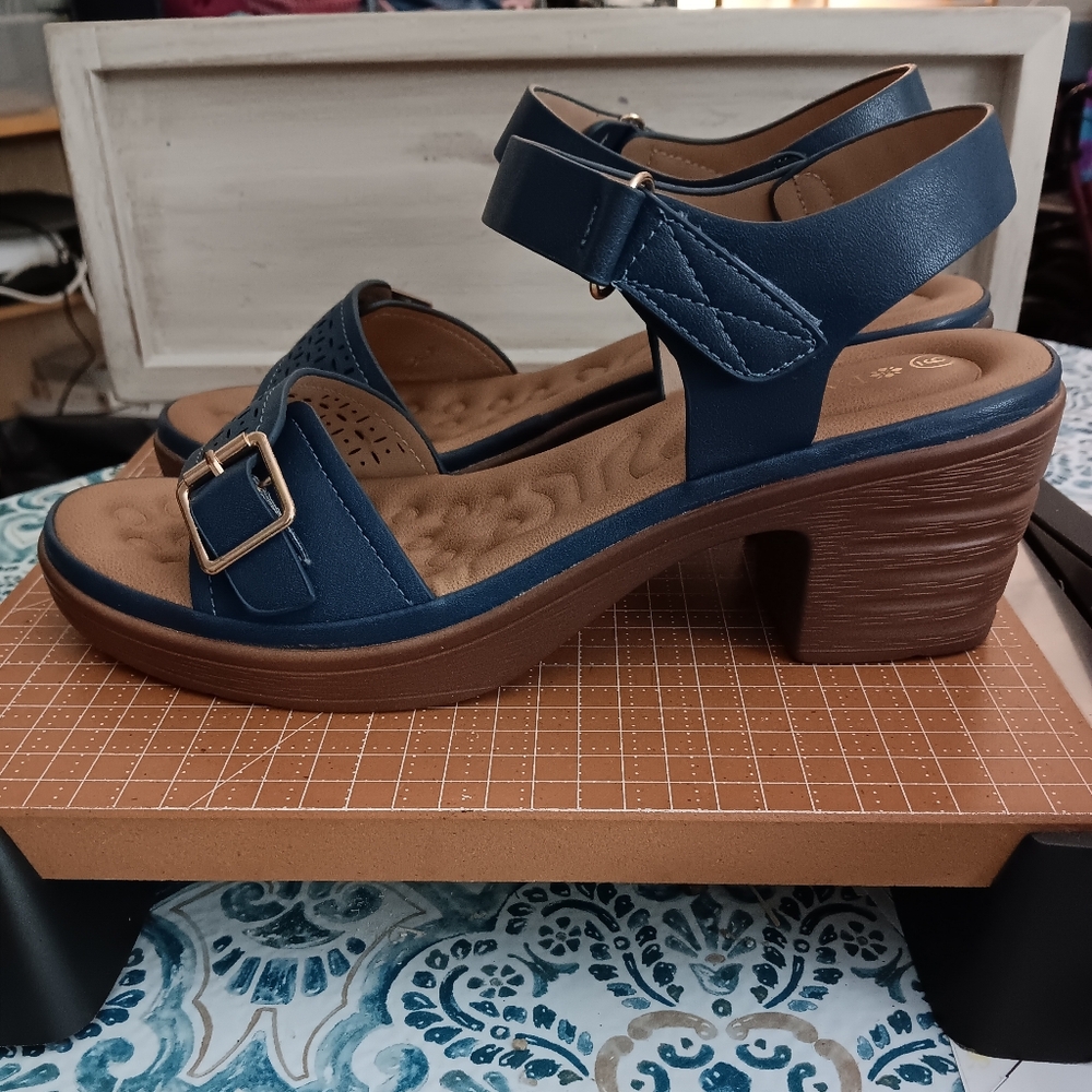 Women's Blue Sandals with Buckle